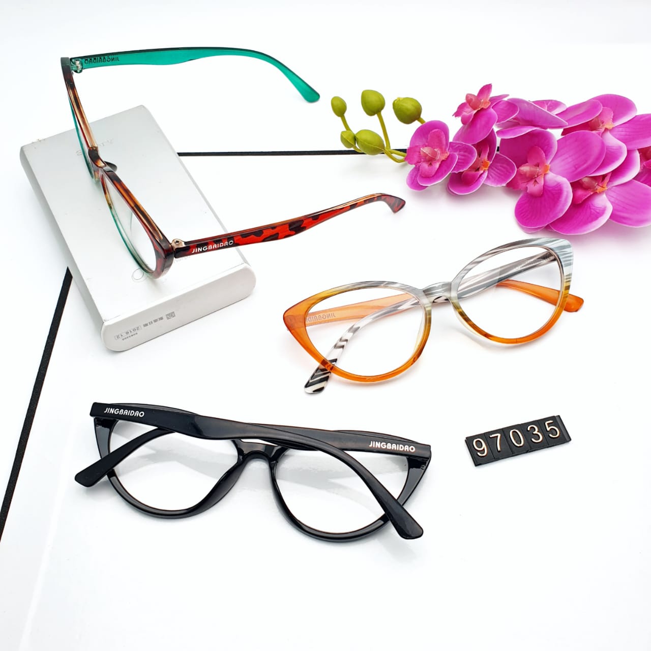 Frame 97035