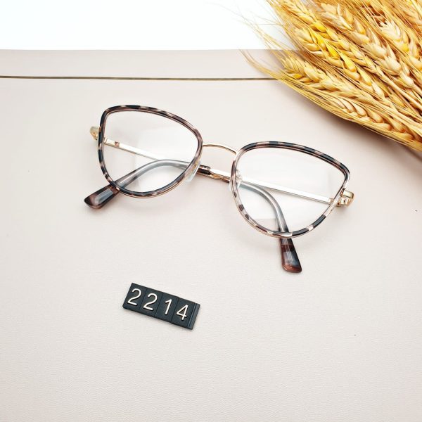 Frame 2214 - Image 5